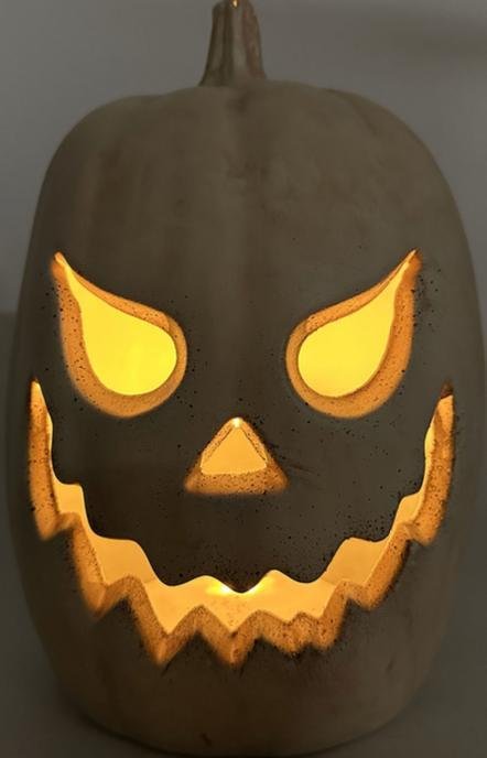 Classic Lit Pumpkin -Jack O' Lantern 8 Teeth terra cotta like
