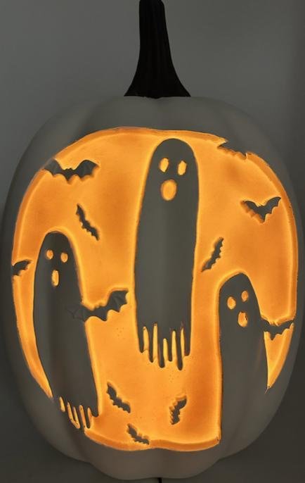 Classic Lit Pumpkin - Black Cat